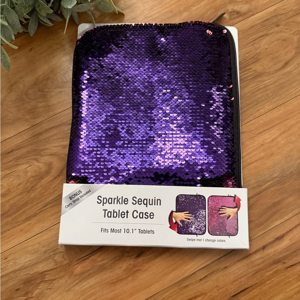 ~NWT Purple Sparkle Sequin Tablet Case~